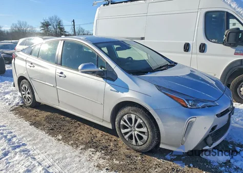 2020 Toyota Prius Le z USA, uszkodzony, nr VIN JTDL9RFU2L3016737